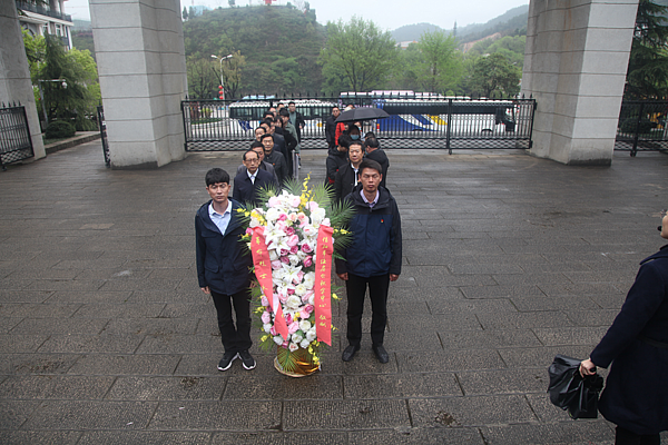 图片2.png 图片2.png